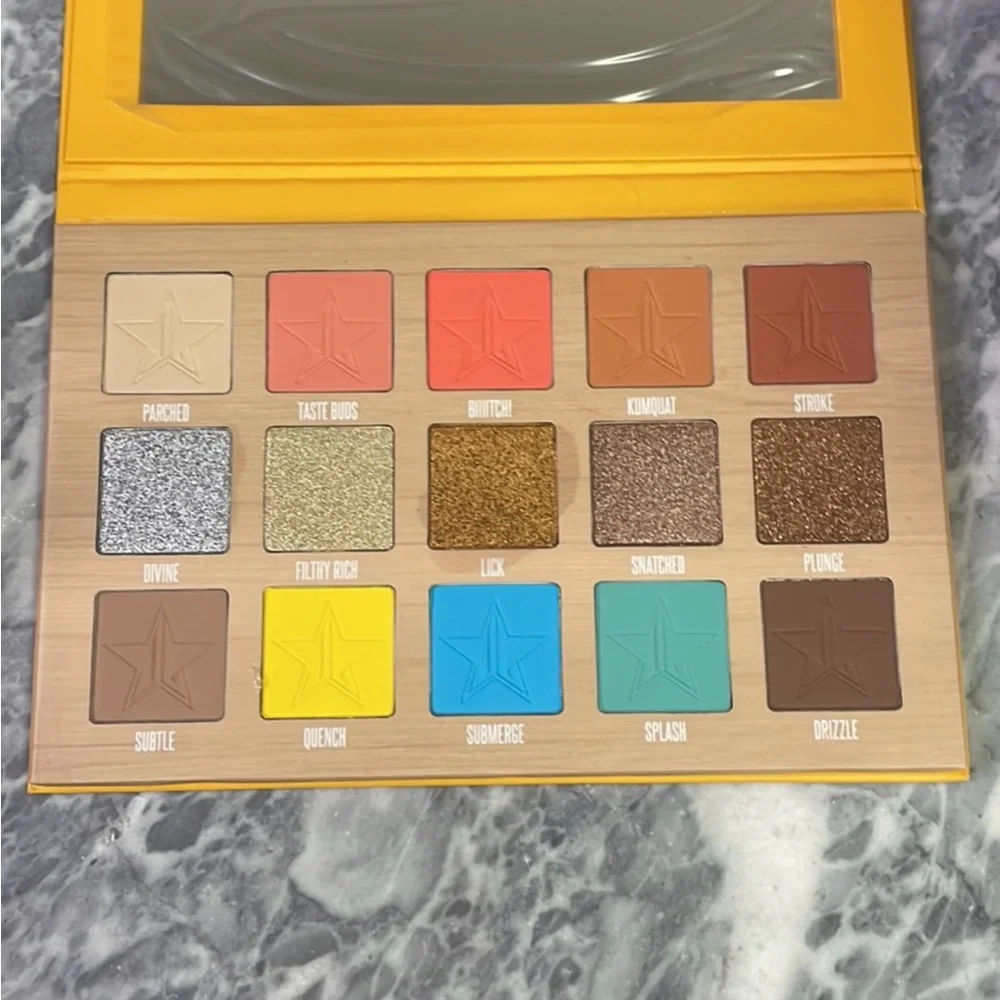 New‎ Jeffree Star Thirsty Eyeshadow Palette